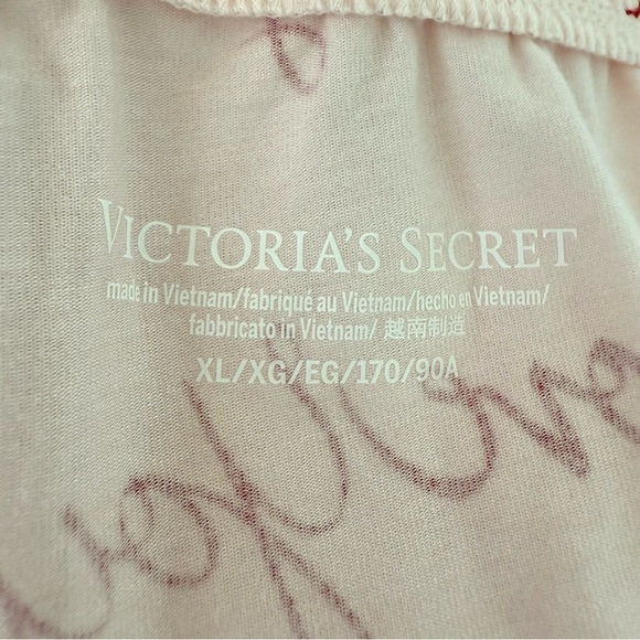 Victoria’s Secret Pink Love You Print Pajama Set - Picture 11 of 12